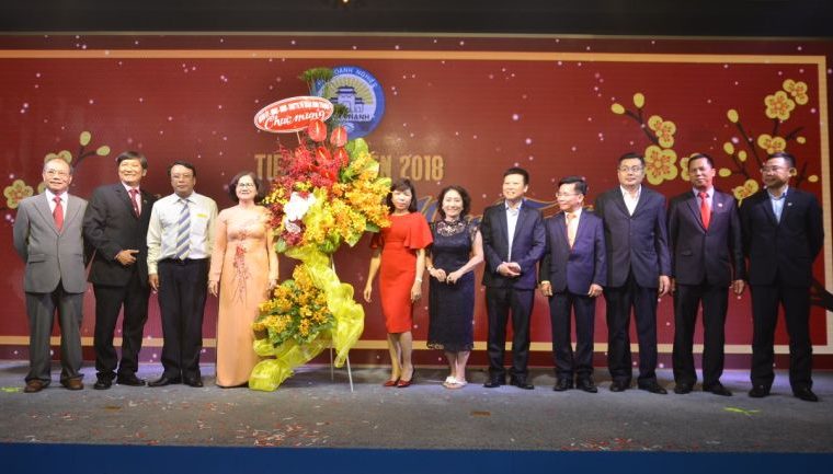 TÂN NIÊN MỪNG XUÂN MẬU TUẤT 2018